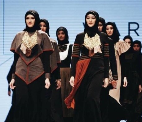 2016-07-06_indonesia_indonesiadesigner_hijab_zaskiasungkar15-4.JPG