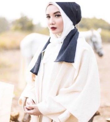 2016-07-06_indonesia_indonesiadesigner_hijab_zaskiasungkar15-2.JPG