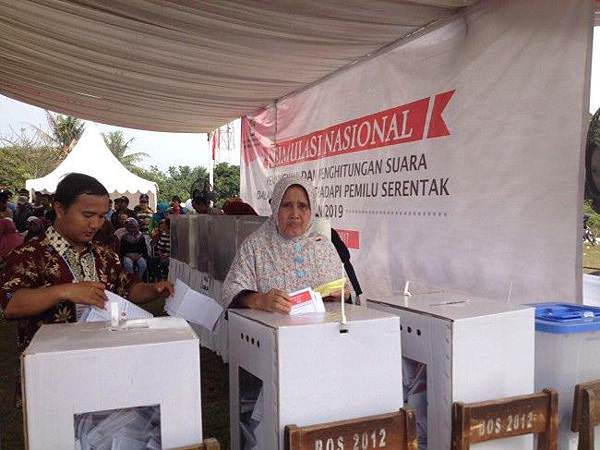 印尼生活不NG-Nina.Indo_印尼選舉-4.jpg