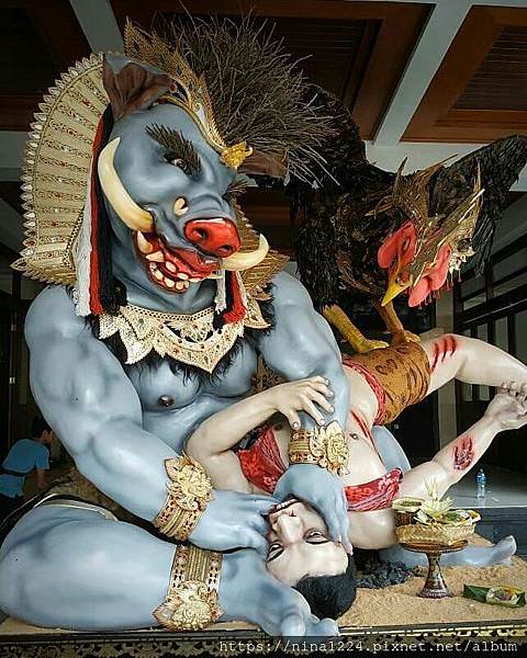 ninaindo-nyepi-ogohogoh (5).jpg