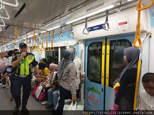 MrtJakarta.ninaindo (15).jpg MrtJakarta.ninaindo (15).jpg