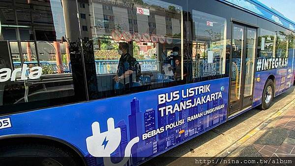 buslistrik-transjakarta.jpg 印尼電動車