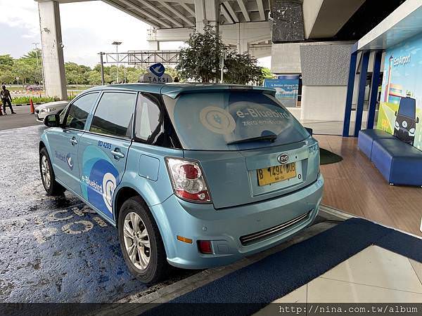 BlueBirdEV2.jpg 印尼電動車