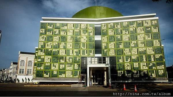 2. Masjid Raya Asmaul Husana Serpong.jpg