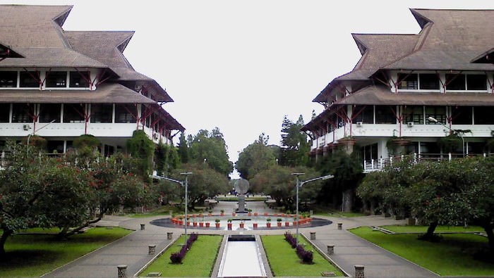 印尼大學ITB