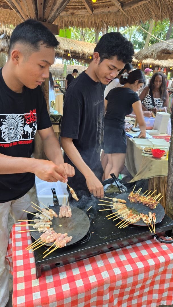 【峇里島旅遊】海邊Chill一下!La Brisa週日市集吃美食、感受藝術氣息 - 第5張圖